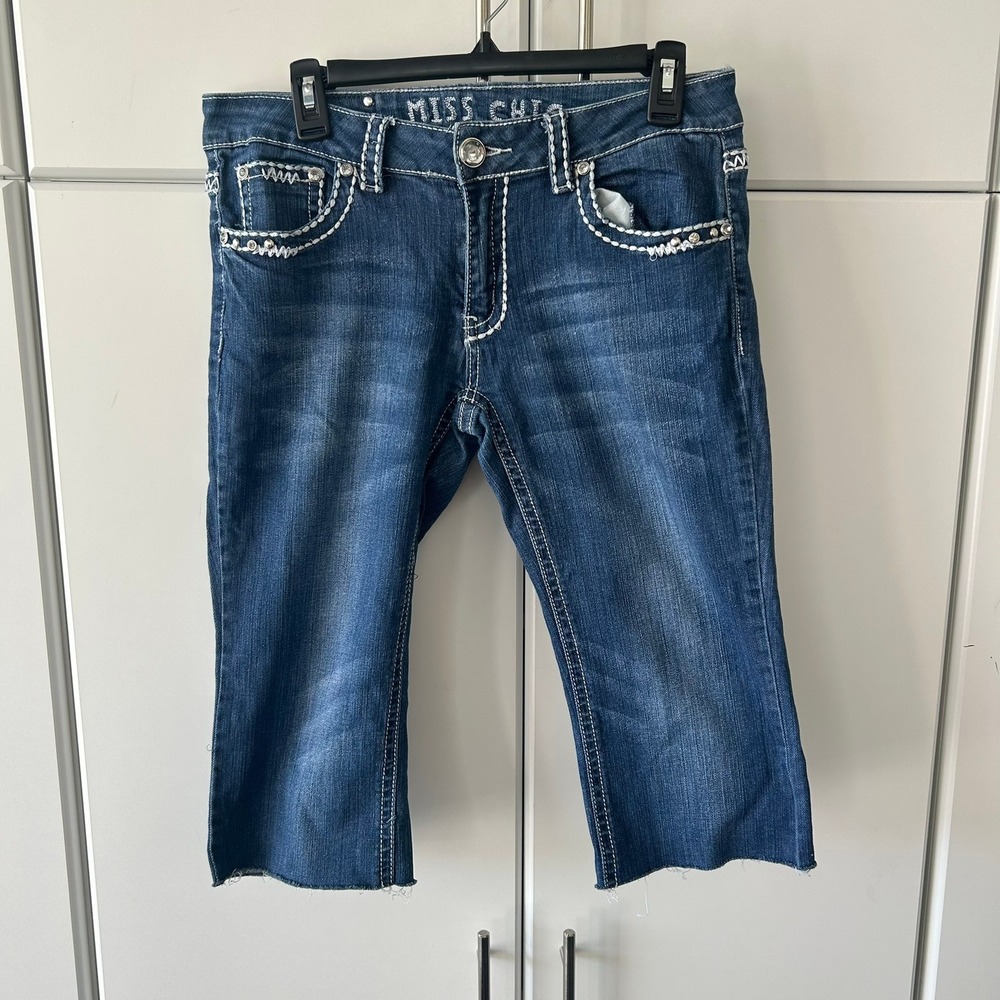 Miss Chic Embellished Denim Capri Jeans Medium Wash‎ Rhinestone Size 11/12